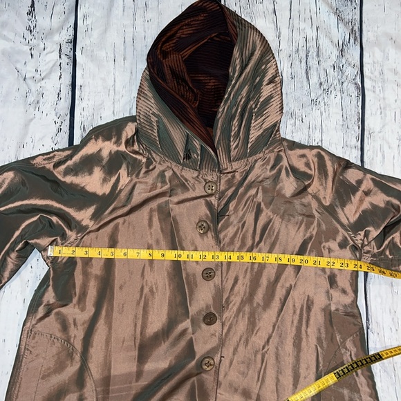 Women’s Reversible Brown Tan Rain Coat Jacket - Picture 9 of 10